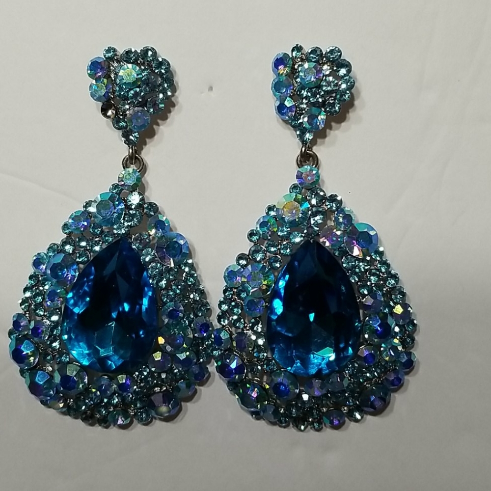 Exquisite!!!!